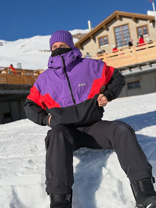 Customer @marcel_mais in Spartan Snowboard Jacket Men Sport Vivid Purple/Red/Black