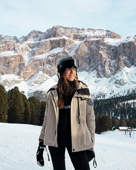 Customer @lovatochiara in Blizzard W Full Zip Ski Jacket Women Sand