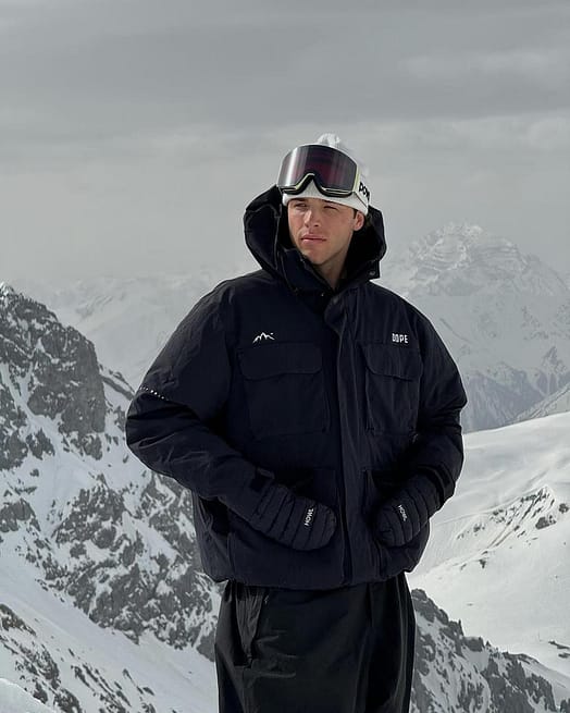 Kunde @moritzboll in Zenith Snowboardjacke Herren Black