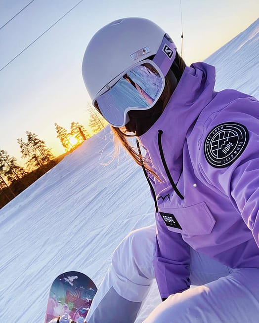 Customer @iidakaroliinaa in Blizzard W 2021 Ski Jacket Women Faded Violet