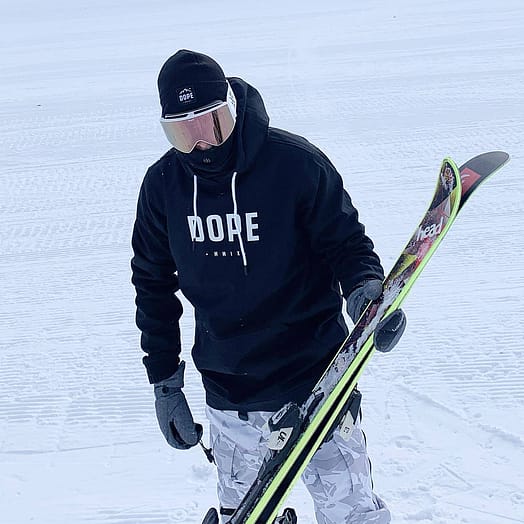 Cliente @gioele_mari en Yeti 2021 Chaqueta Snowboard Hombre Capital Black