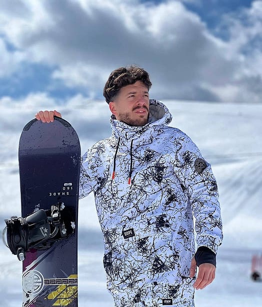 Cliente @lorenzo.stradaioli en Wylie Chaqueta Snowboard Hombre Patch Rock Renewed