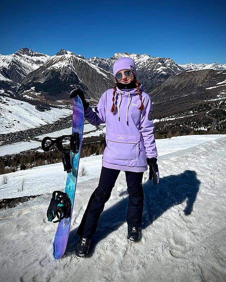 Cliente @elliekanaloshh in Wylie W Giacca Snowboard Donna Capital Faded Violet