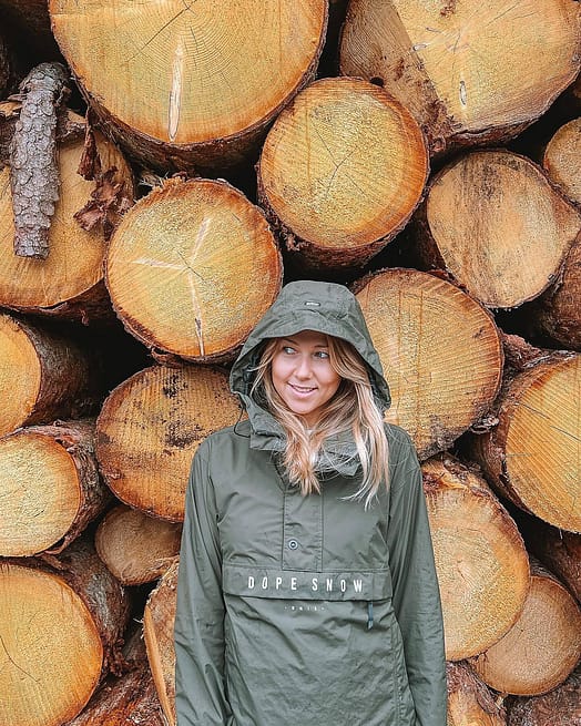 Customer @dashismiles in Legacy Light W Outdoor Jacket Women Olive Green