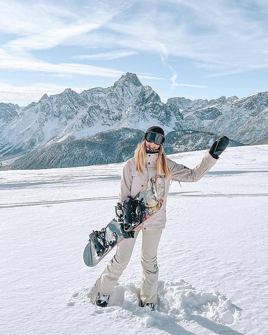 Client @dashismiles dans Adept W Veste Snowboard Femme Sand