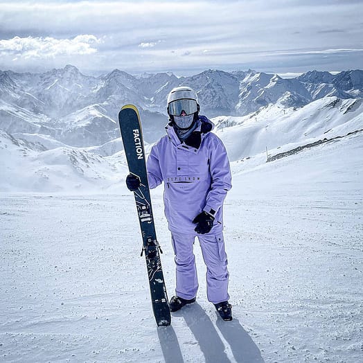 Customer @alexandrebaiapalas in Iconic Ski Pants Men Faded Violet