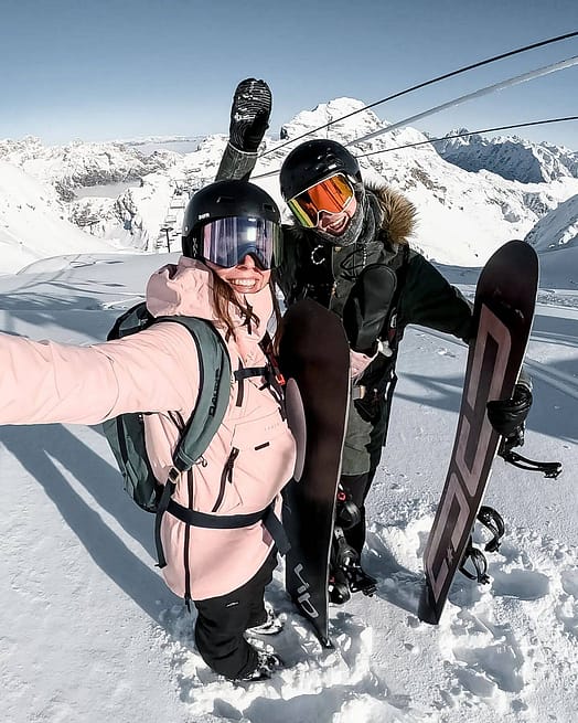 Client @skvikskvik dans Akin W Veste Snowboard Femme Soft Pink