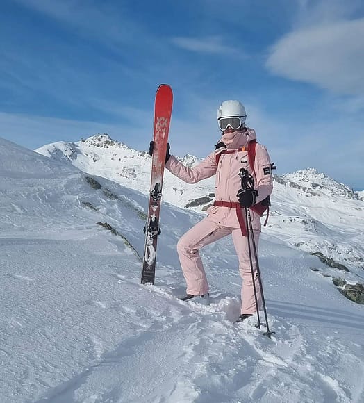 Klant @viviiily in Adept W Ski jas Dames Soft Pink