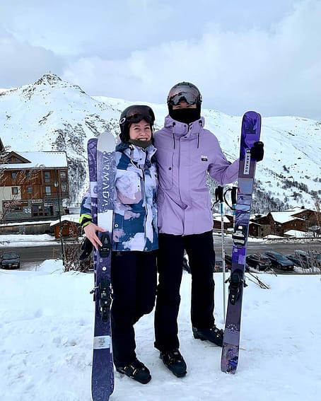 Kunde @adina_petran in Adept Snowboardjacke Herren Faded Violet