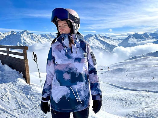 Customer @dumitresc_madalina in Annok W Snowboard Jacket Women Cumulus