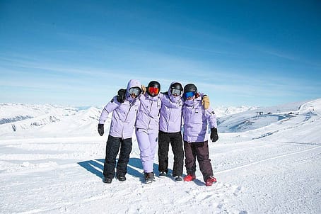 Kunde @emmamasq in Adept Snowboardjacke Herren Faded Violet