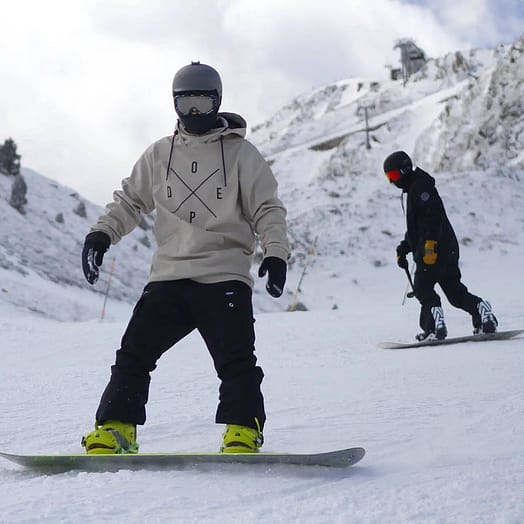 Kund @pepa.almeida i Yeti Snowboardjacka Herr 2X-Up Sand