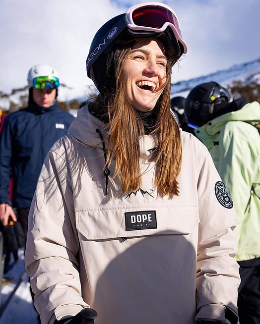 Kunde @georgieeleanor in Blizzard W Snowboardjacke Damen Sand