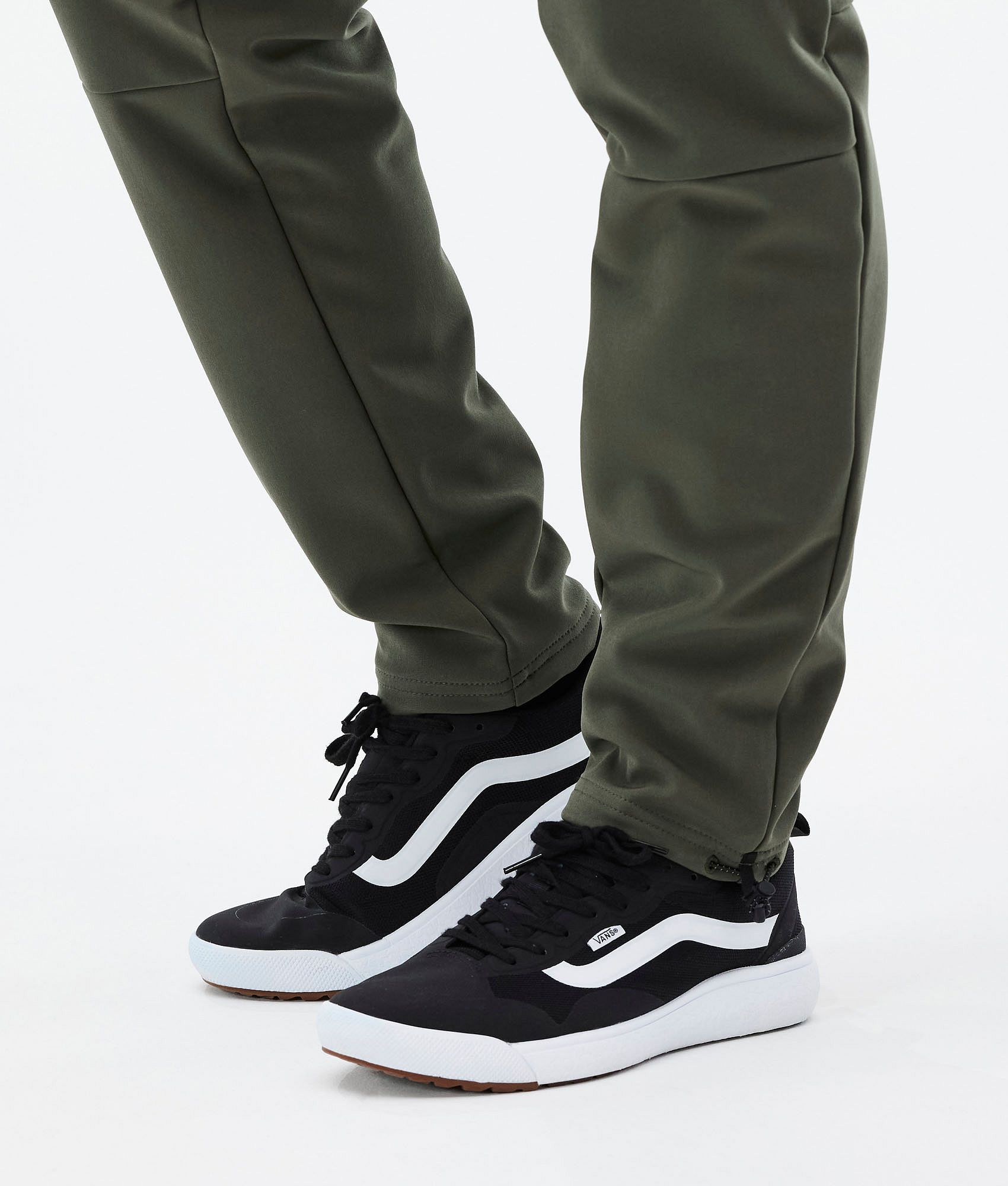 Vans pants deals mens uk