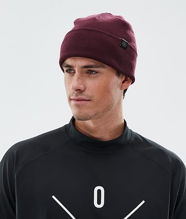 Solitude Beanie Burgundy