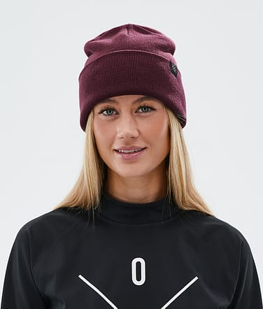 Solitude Beanie Burgundy