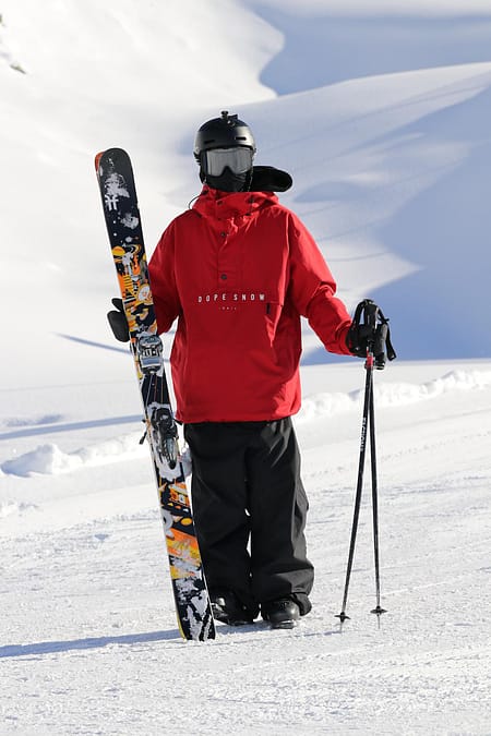 Imagen 1 de 3 - Marco Ladner Skiing