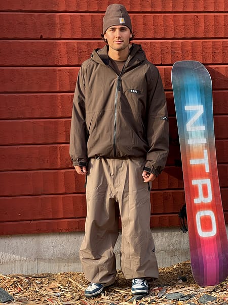 Imagen 1 de 2 - Gabriel Almqvist Snowboarding