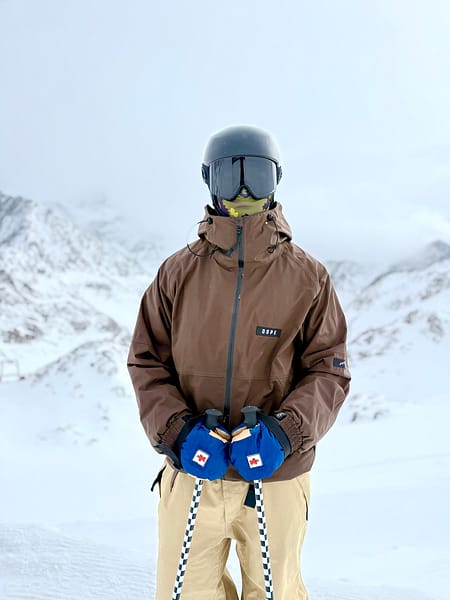 Imagen 1 de 2 - Juho Saastamoinen Skiing